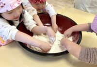 うどん作りにチャレンジ！！(クッキング保育)